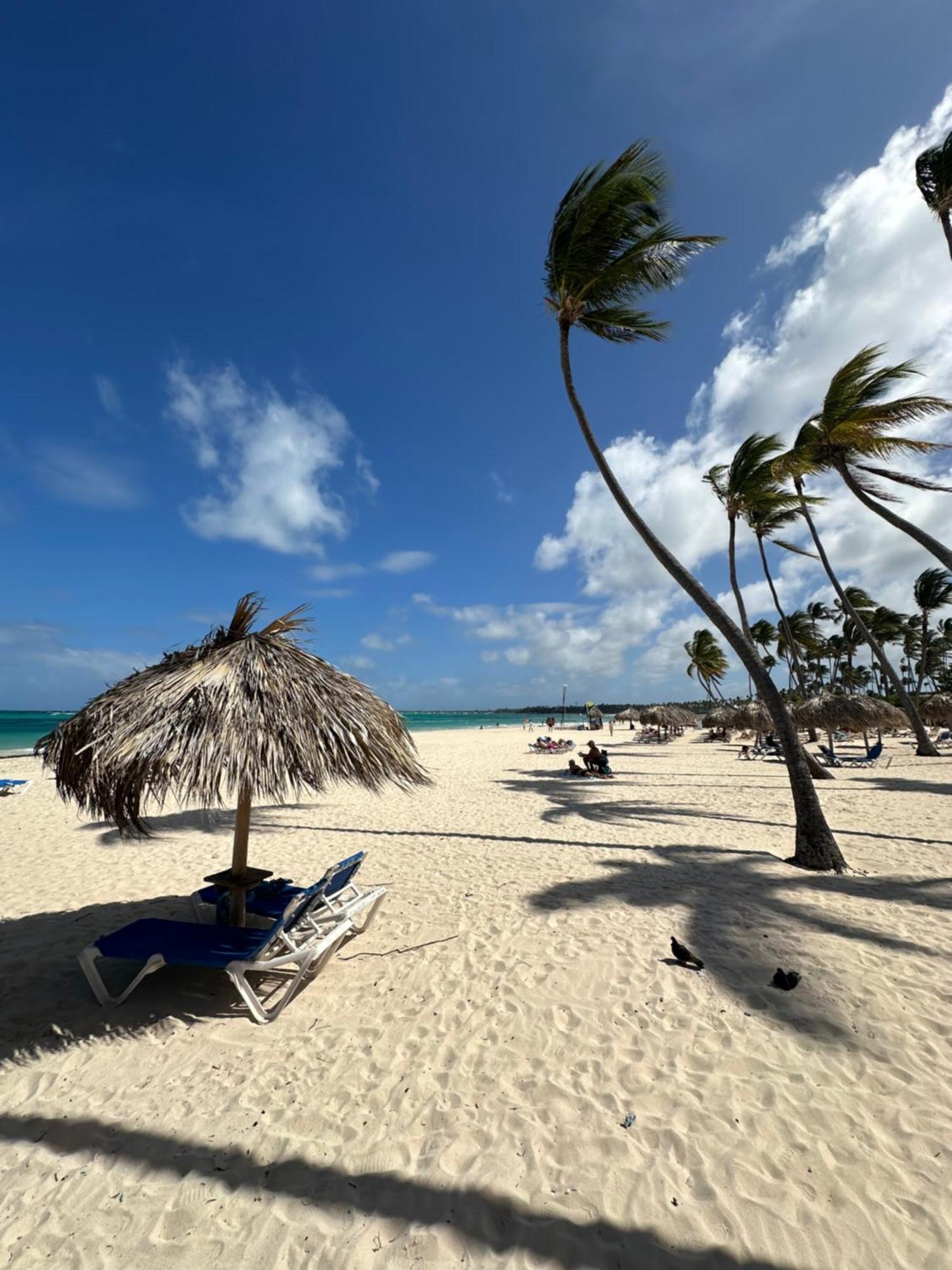 Punta Beach Bavaro Hotel Apartamentos Пунта-Кана Экстерьер фото