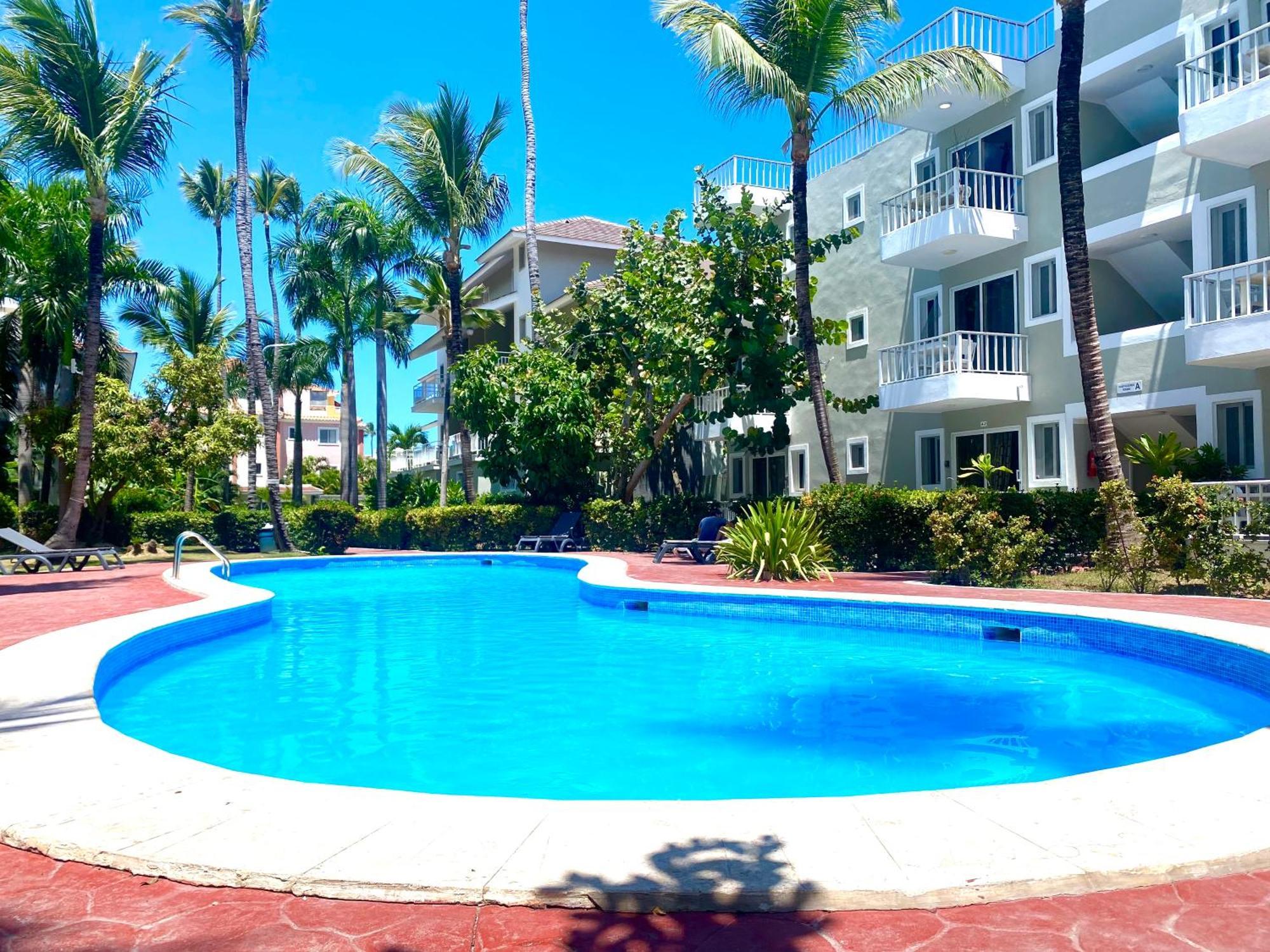 Punta Beach Bavaro Hotel Apartamentos Пунта-Кана Экстерьер фото